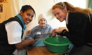 Rachels Angels en JSR van Academia vier Vrouedag